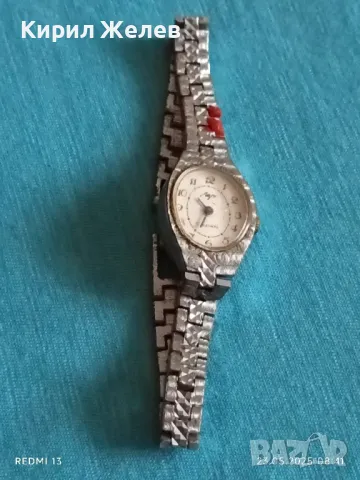 Стар механичен часовник дамски Лъч СССР 17 камъка за ремонт части КОЛЕКЦИЯ 26913, снимка 4 - Антикварни и старинни предмети - 50396661