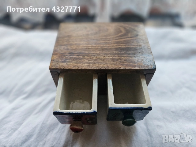 Декоративен миниатюрен шкаф от дърво и порцелан декорация украса, снимка 2 - Декорация за дома - 53213547