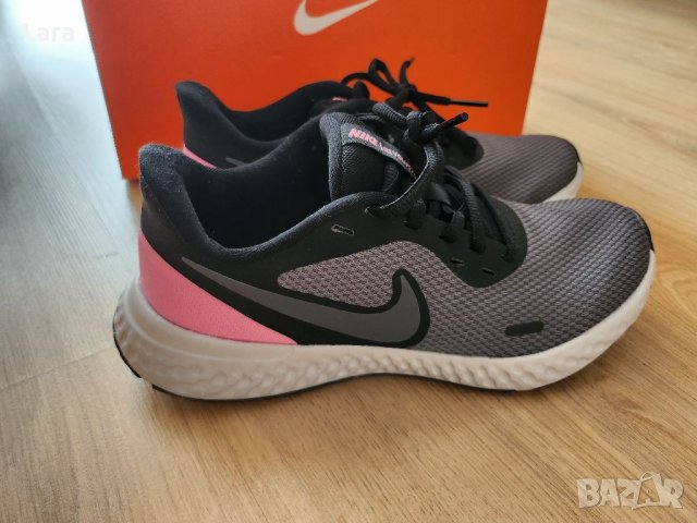 Маратонки Nike, снимка 4 - Маратонки - 41555881