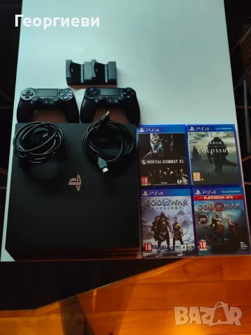 Sony PlayStation 4 Pro + 2 Dualshock + 4 игри