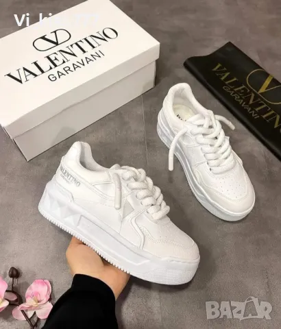 Нови обувки Valentino , снимка 4 - Дамски ежедневни обувки - 49155761