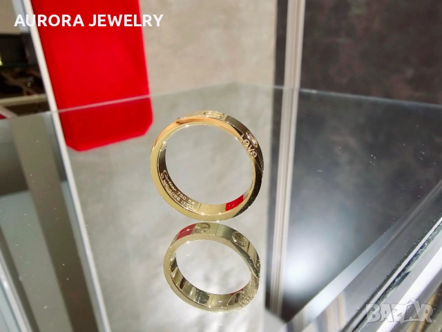 CARTIER Love Gold 1 Diamond Small Model Пръстен, снимка 4 - Пръстени - 53029471