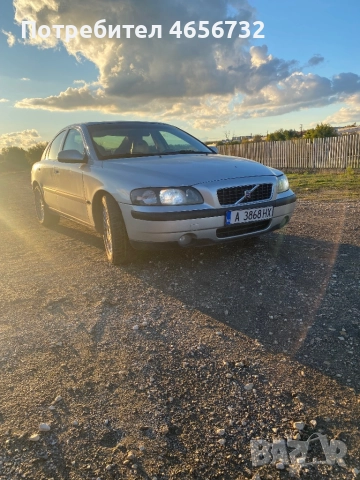 Продавам Волво S60 2.4D, снимка 2 - Автомобили и джипове - 52486670