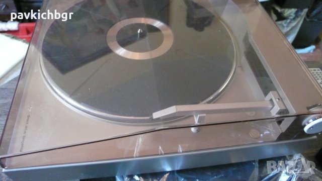 Продавам Грамофон