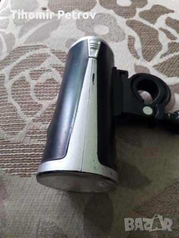 Фар за колело скутер и др. Нови батерий. , снимка 2 - Аксесоари за велосипеди - 35690365