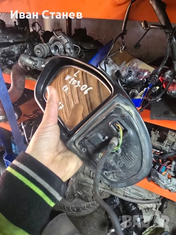ляво огледало Mercedes w203 06г. C-class, снимка 2 - Части - 52923036