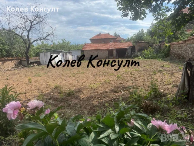 Продавам двуетажна къща в село Каснаково , снимка 2 - Къщи - 50468429