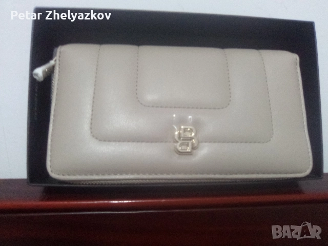 нов оригинален дамски портфейл BOSS 