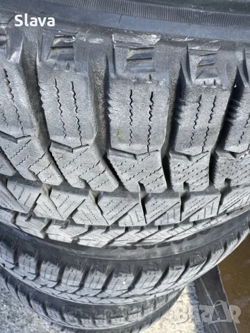 Гуми Bridgestone Blizzak 245 40 r18, снимка 3 - Гуми и джанти - 55857196