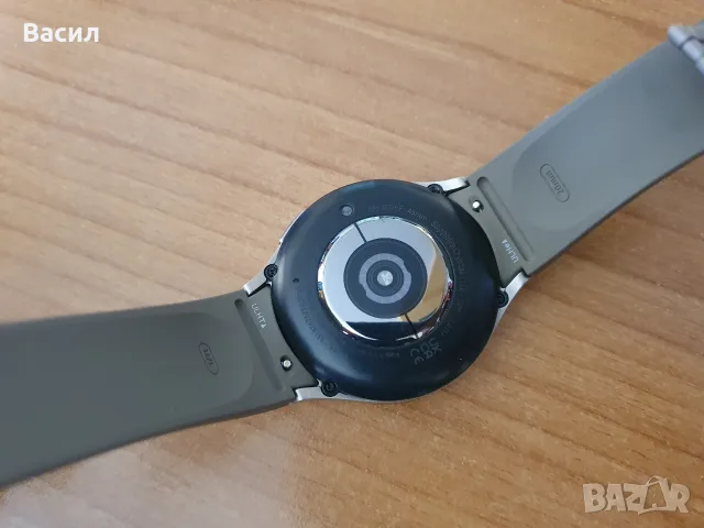 Samsung Galaxy Watch5 Pro, снимка 4 - Смарт часовници - 56312942