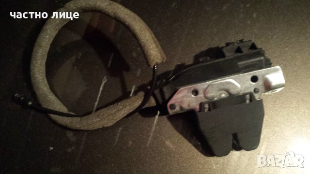 Капак Ключалка Мерцедес W 204 от2003 до 2009  Панти лайсни , снимка 8 - Части - 38629587