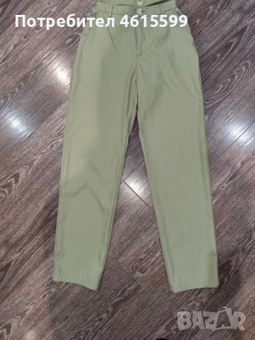 готин панталон на Bershka, снимка 4 - Панталони - 53753362