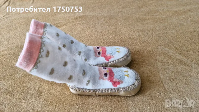 Зимни пантофи , тип чорапи, снимка 3 - Детски пантофи - 48137442