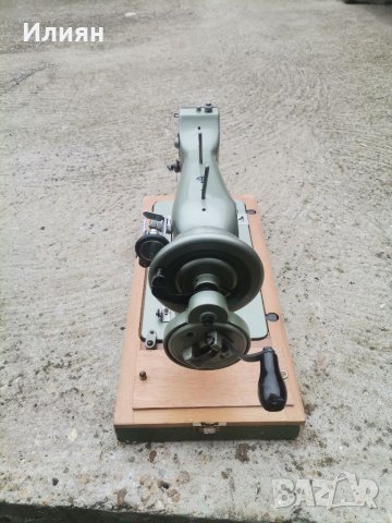 Шевна машина , снимка 4 - Антикварни и старинни предмети - 39320339