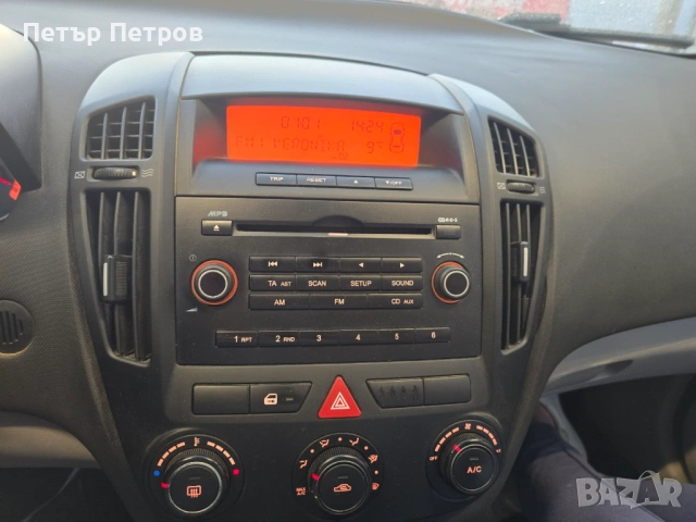KIA Seed 1.6i 112hp gaz-clima-ТОП състояние!, снимка 12 - Автомобили и джипове - 53585217