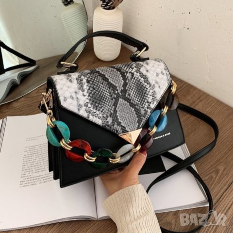 Малка чанта Hazel Black, снимка 10 - Чанти - 41477252