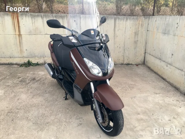 Yamaha X Max 250i