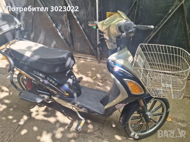 Електрически скутер, снимка 11 - Велосипеди - 51794232