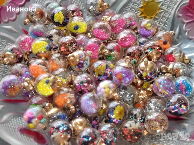 Стъклени топчета с пълнеж за бижута , снимка 3 - Бижутерийни комплекти - 42222058