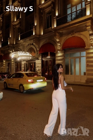 Бял панталон