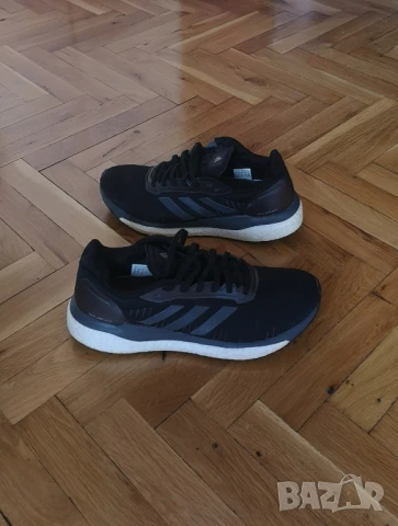 Оригинални мъжки маратонки Adidas номер 43, снимка 6 - Маратонки - 51147766