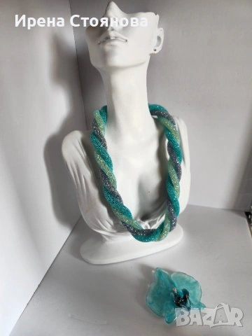 Колие с естествен цвят на орхидея в сини нюанси. Цветето е направено, като брошка , снимка 12 - Колиета, медальони, синджири - 53738127