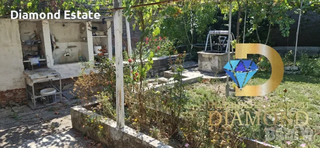 Двуетажна къща в село Долно Белево, общ. Димитровград, снимка 4 - Къщи - 56252248