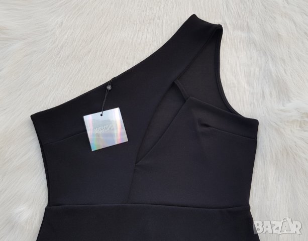 Дамска рокля размер М-Л - НОВА, снимка 5 - Рокли - 41927348