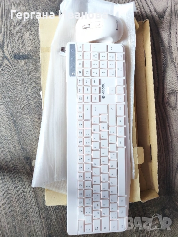 Стилен Бял Безжичен Комплект Клавиатура и Мишка KOORUI BK104 – Ultra Slim & Silent