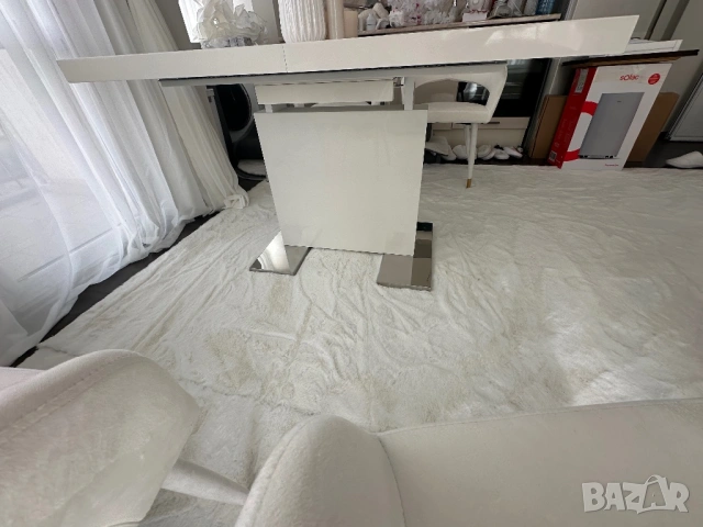 Бяла разтегателна маса гланц , айко, снимка 10 - Маси - 53470053