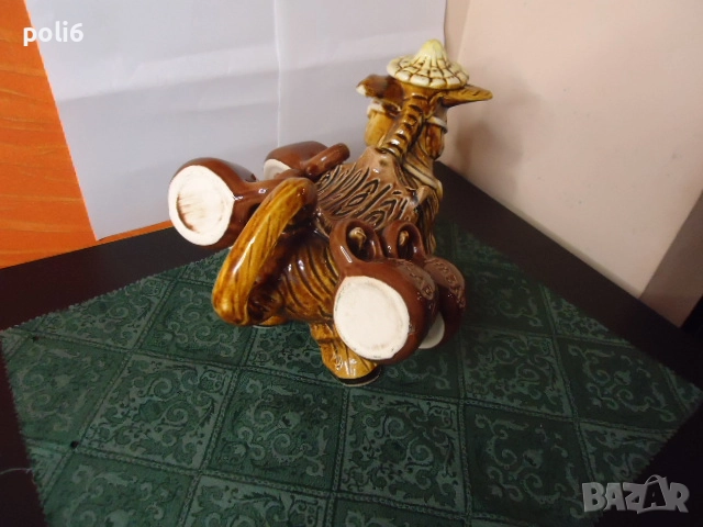 керамично шише магаре с 5 чашки,сервиз за ракия, снимка 5 - Аксесоари за кухня - 39020620