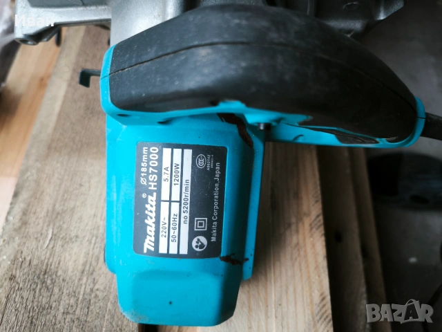 Makita електрически прободен трион , снимка 4 - Триони и циркуляри - 53608565