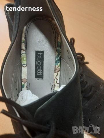 Bugatti, прекрасни есенни обувки в тъмно синьо с перфорация., снимка 6 - Дамски обувки на ток - 30147958