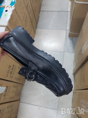 Обувки, снимка 3 - Дамски елегантни обувки - 42274185