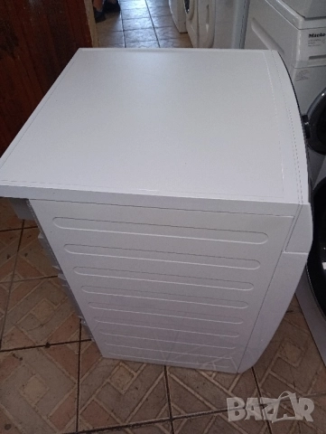 Сушилня с термопомпа АЕГ Aeg Series 9000 A+++ 8кг 2 години гаранция!, снимка 9 - Сушилни - 51945583