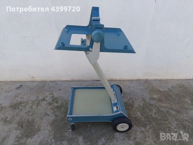 Оригинална количка за осцилоскоп TEKTRONIX