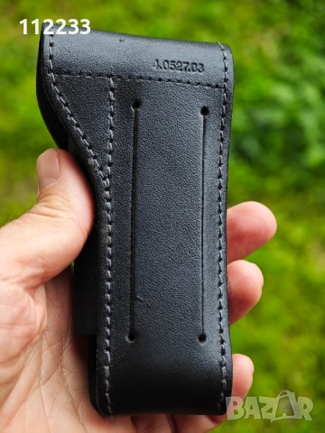 Кожен калъф Victorinox 4.0527.03, снимка 5 - Ножове - 53663114