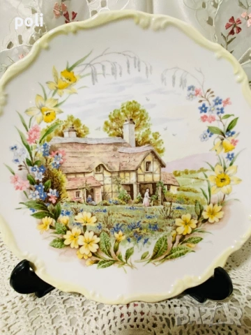 порцеланова чиния за стена , снимка 2 - Декорация за дома - 53106835