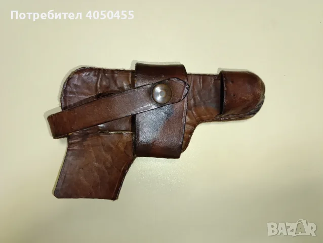 Винтидж кожен кобур за пистолет Макаров / Валтер