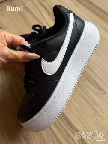 Оригинални дамски кецове Nike Court Vision Alta Leather! 41 н, снимка 2 - Кецове - 52188641