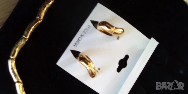 Колие с обеци, снимка 2 - Бижутерийни комплекти - 50489636