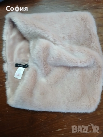 Дамска шапка- шал