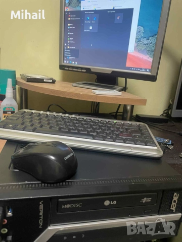 Acer Veriton x2630g ,ATI Radeon HD 5450,14 инчов монитор плюс подарък, снимка 5 - За дома - 52877360