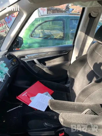 Citroen C4 picasso 1.6HDI, снимка 8 - Автомобили и джипове - 48557713