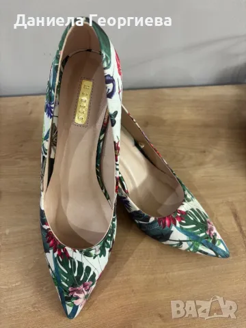 Дамски обувки, снимка 2 - Дамски обувки на ток - 47912970