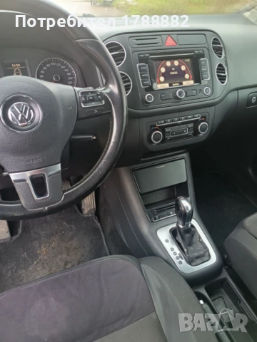 Golf plus TDI Автомат, снимка 8 - Автомобили и джипове - 53400625