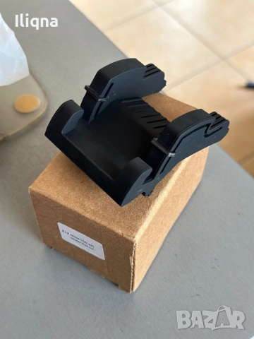 Стойка за телефон/таблет за Tesla 3/Y