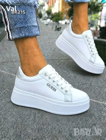 Маратонки Guess , снимка 2 - Маратонки - 56061254