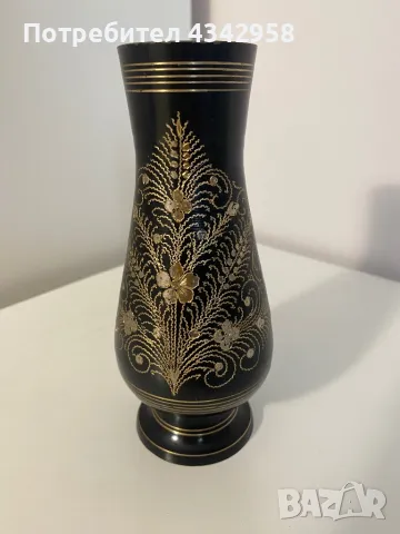 Antique Vase style India.