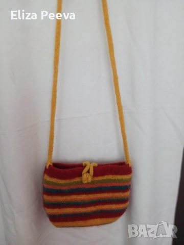 Дамска чанта, снимка 3 - Чанти - 52144800